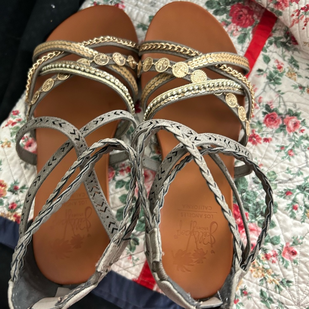 Women’s Sandals